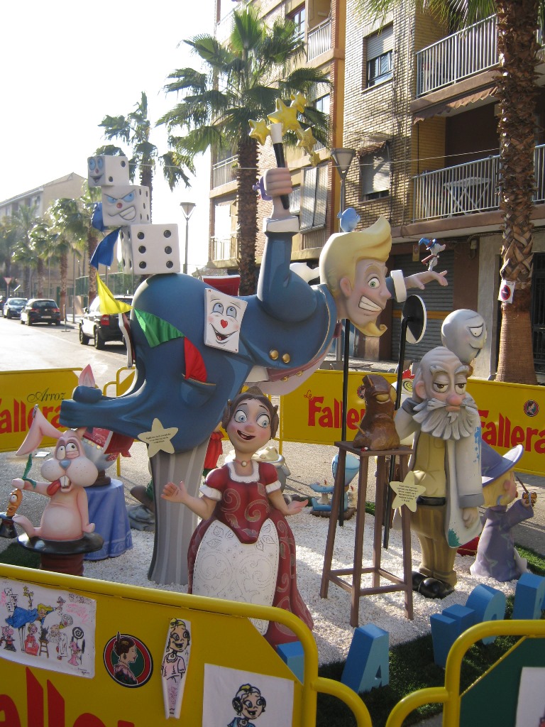 Totfalles: Plaça de Sant Joan 